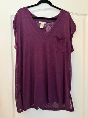 Fiesta Plum V-Neck Pocket Tunic Top